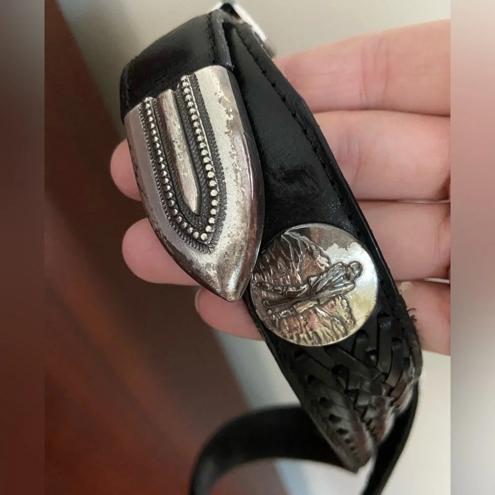 BRIGHTON Black leather LOGAN Onyx belt w/Silver Medallions Golf Scenes Mens 42